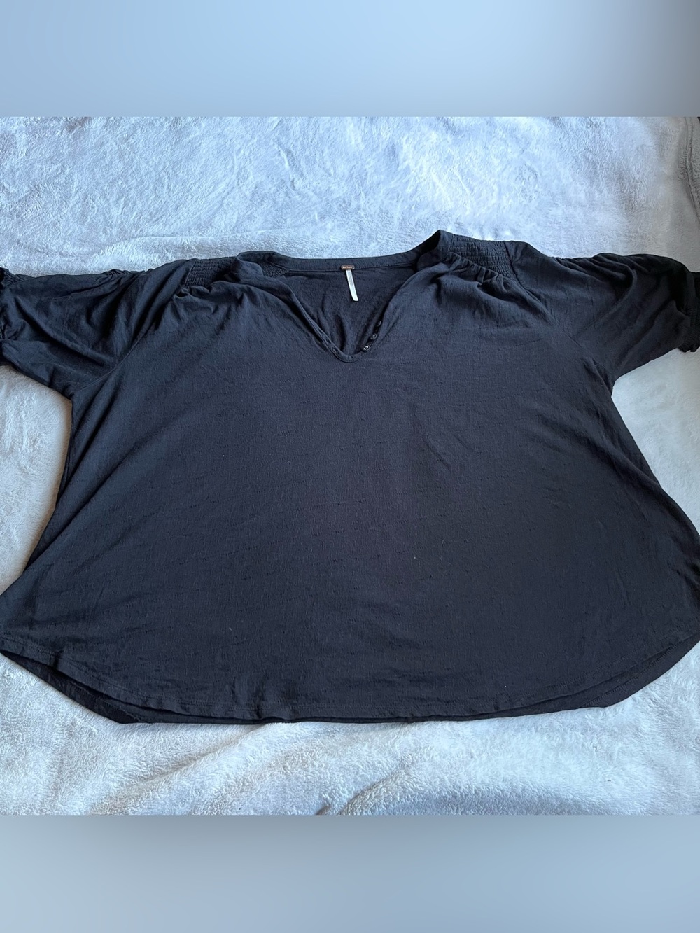 FREE PEOPLE Fever Dream Top Ruched Sleeve Tee Blouse Black Size Large Boho